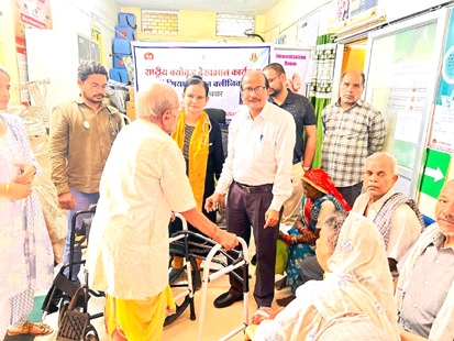 स्वास्थ्य केन्द्र रामभांठा में लगाया सियान जतन क्लीनिक