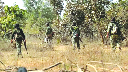 अबूझमाड़ के जंगल में पुलिस मुठभेड़ में ढेर हुए आठ नक्सली, एक जवान भी हुआ घायल