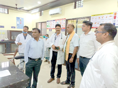 स्वास्थ्य सेवाओं की गुणवत्ता का राज्य स्तरीय टीम ने किया सीएचसी का निरीक्षण  