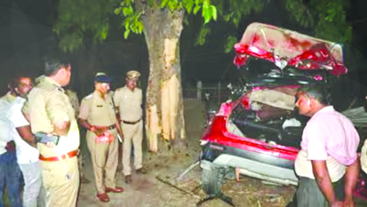 कुशीनगर में भीषण सडक़ हादसे में छह की मौत, दो गंभीर