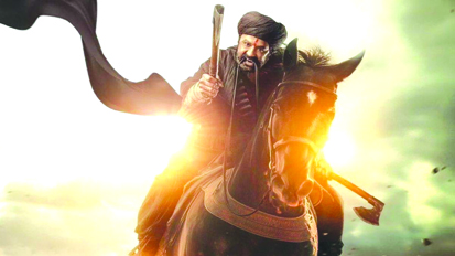 दुनियाभर में छाई नंदमुरी बालाकृष्ण की फिल्म डाकू महाराज, गेम चेंजर का खेल बिगाड़ कर डाली 92 करोड़ से ज्यादा की कमाई 
